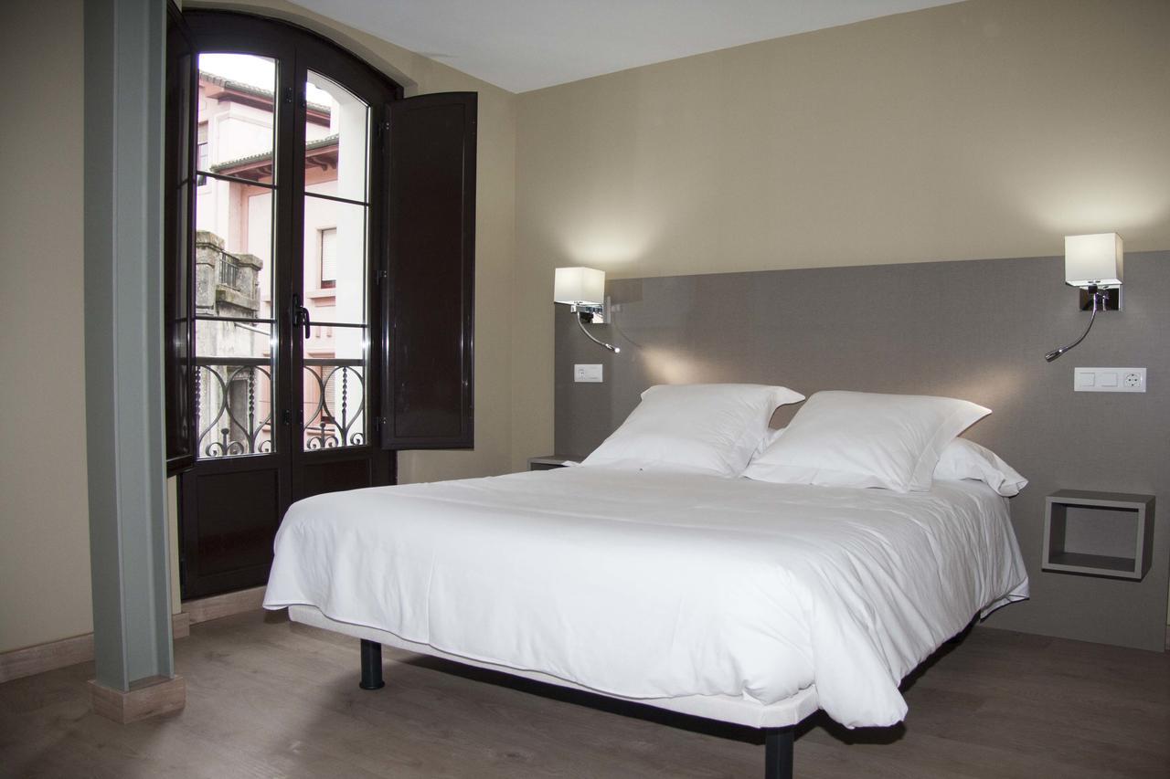 Hotel Areces Grado Bagian luar foto